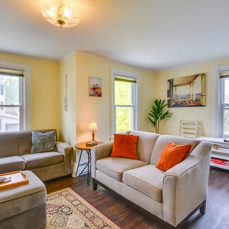 Walk To St Lawrence River Clayton Apt With Porch!